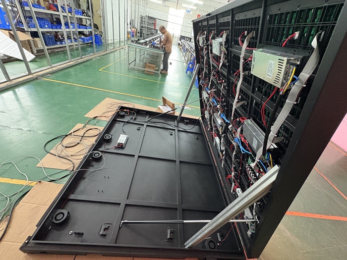 戶外前翻蓋箱體led顯示屏 戶外前翻蓋箱體led顯示屏